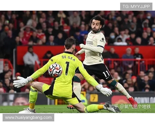 Whoscored评选本赛季双红会评分最高阵容 埃基蒂克领衔B费坐镇中场